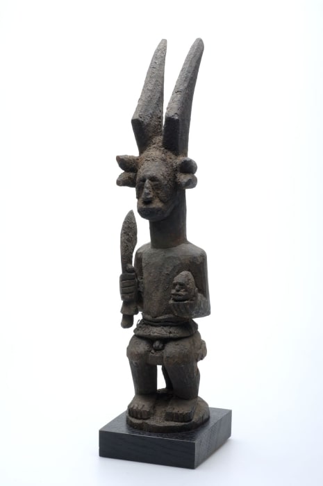 Ikenga statue.